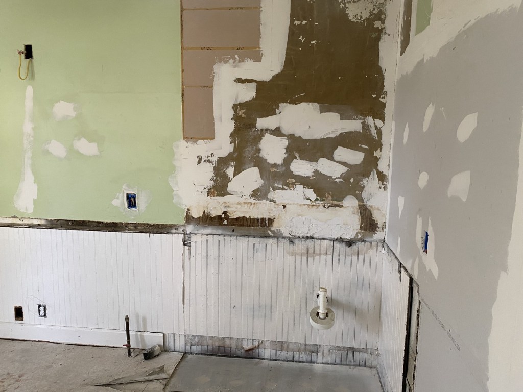 Kitchen — before
