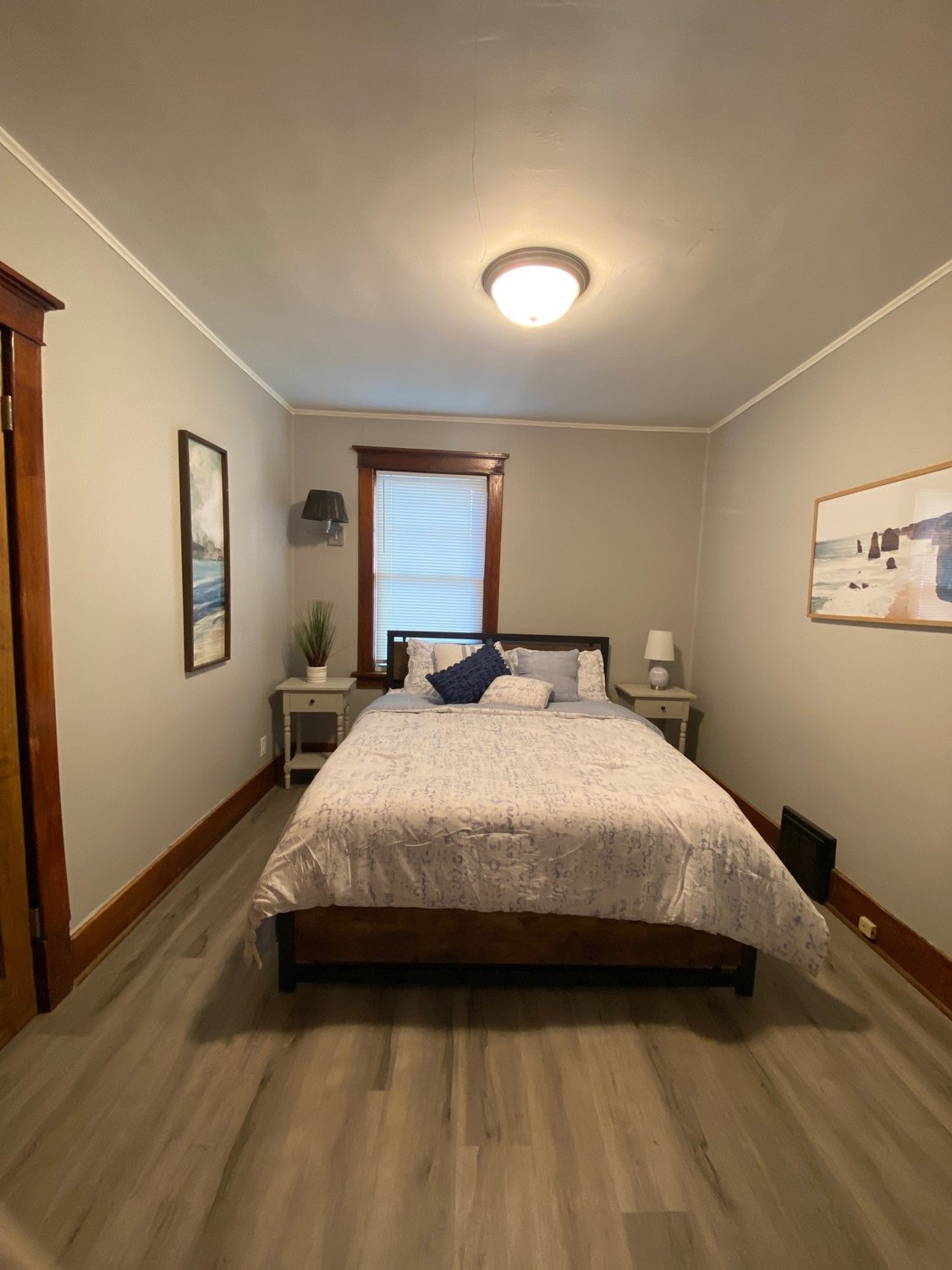 2815 Dubuque bedroom after